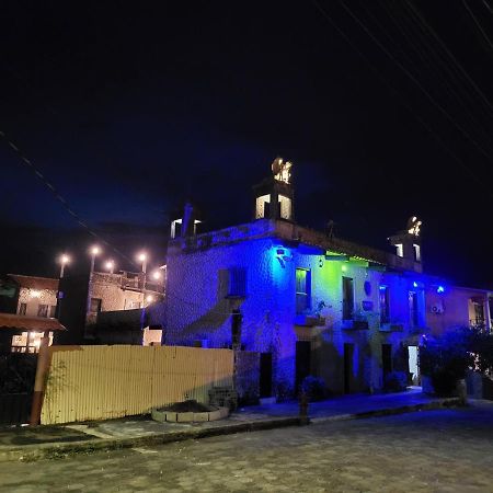 Hostal Casa De Las Gargolas Amapala Exteriér fotografie