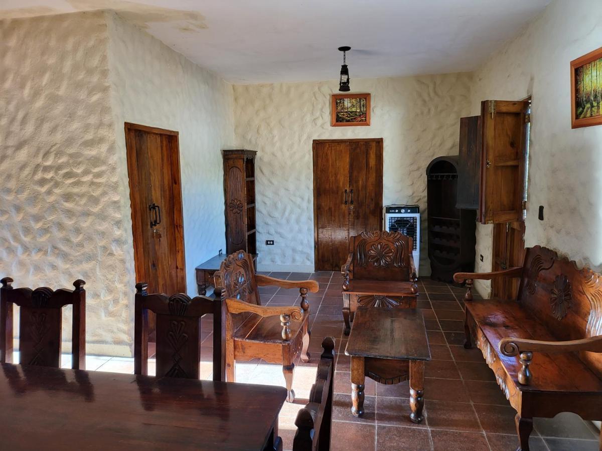 Hostal Casa De Las Gargolas Amapala Exteriér fotografie