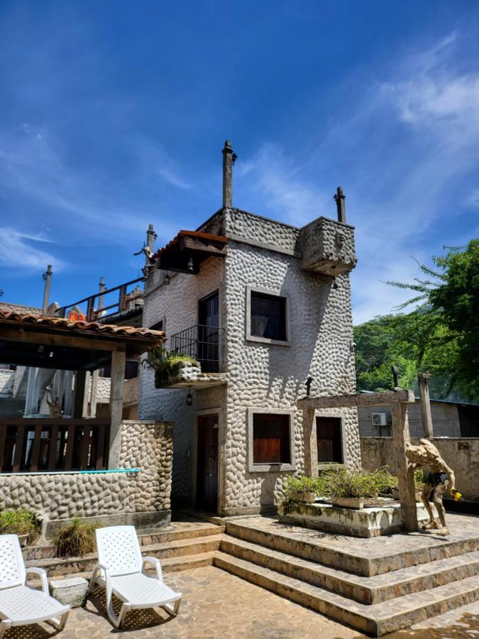 Hostal Casa De Las Gargolas Amapala Exteriér fotografie