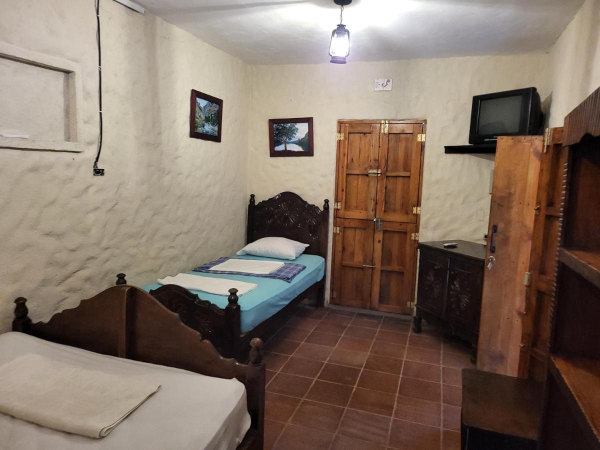 Hostal Casa De Las Gargolas Amapala Exteriér fotografie