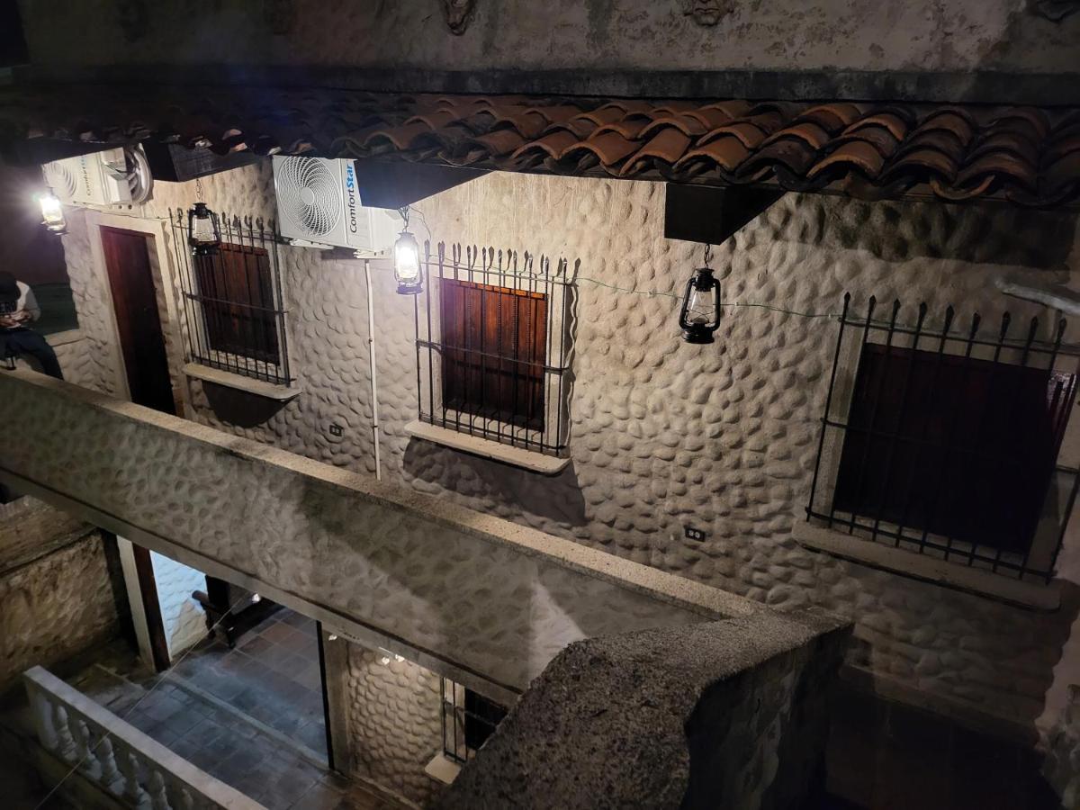 Hostal Casa De Las Gargolas Amapala Exteriér fotografie