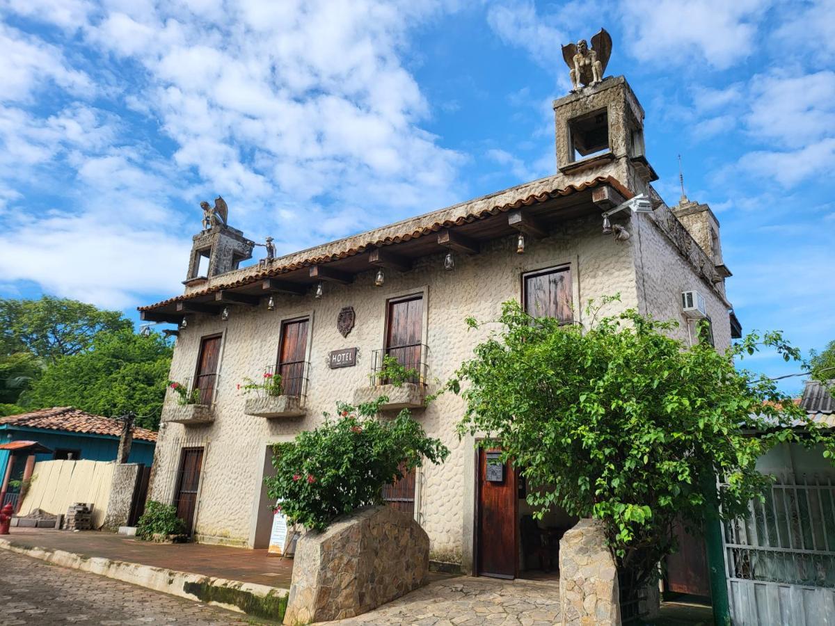 Hostal Casa De Las Gargolas Amapala Exteriér fotografie