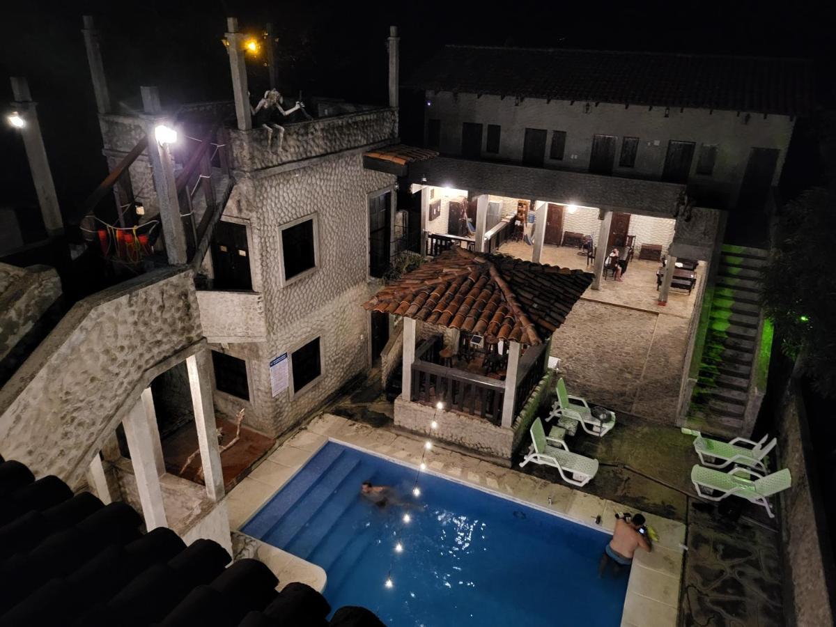 Hostal Casa De Las Gargolas Amapala Exteriér fotografie