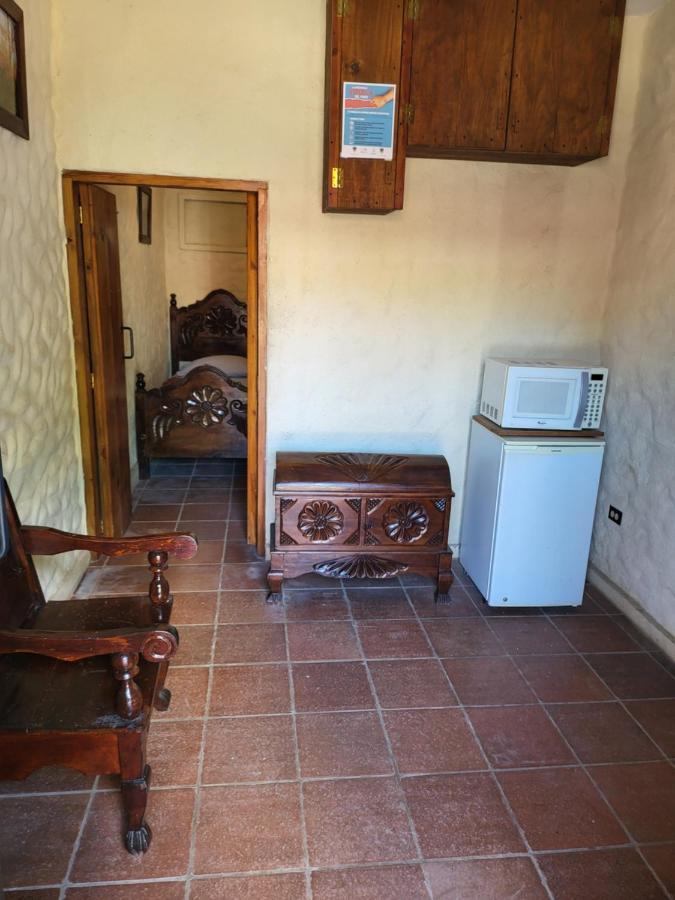 Hostal Casa De Las Gargolas Amapala Exteriér fotografie