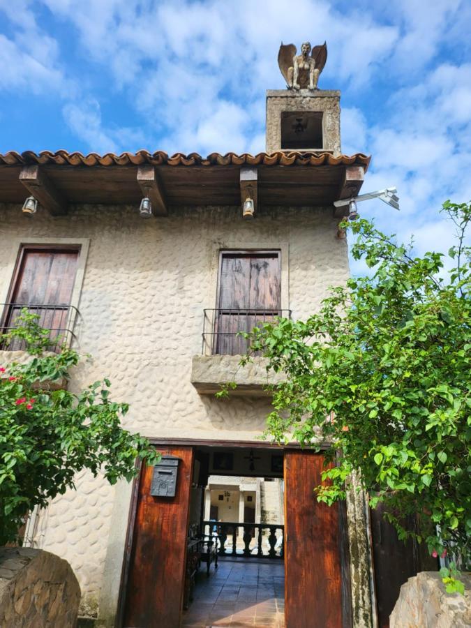Hostal Casa De Las Gargolas Amapala Exteriér fotografie